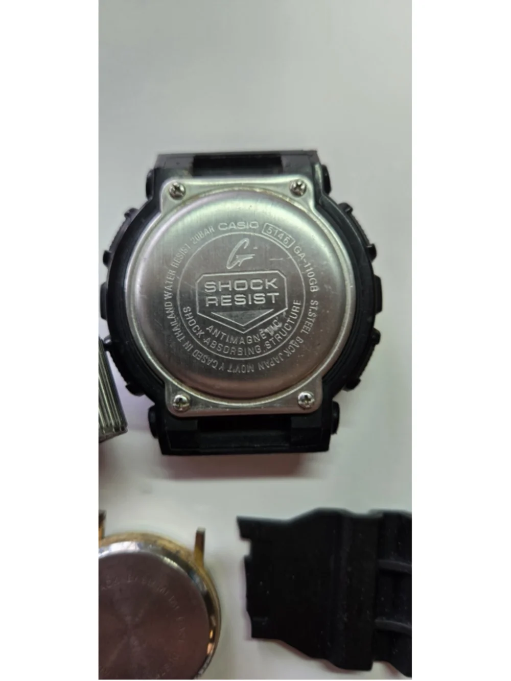 Lot Of 4 Men's Watches Casio G-Shock Geneva Timex Q
